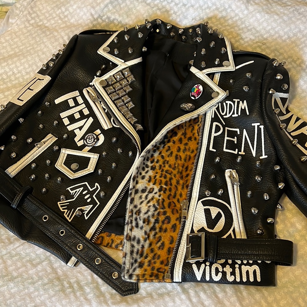 Gently used Leather graphic jacket. Worn only once. Spring cleaning